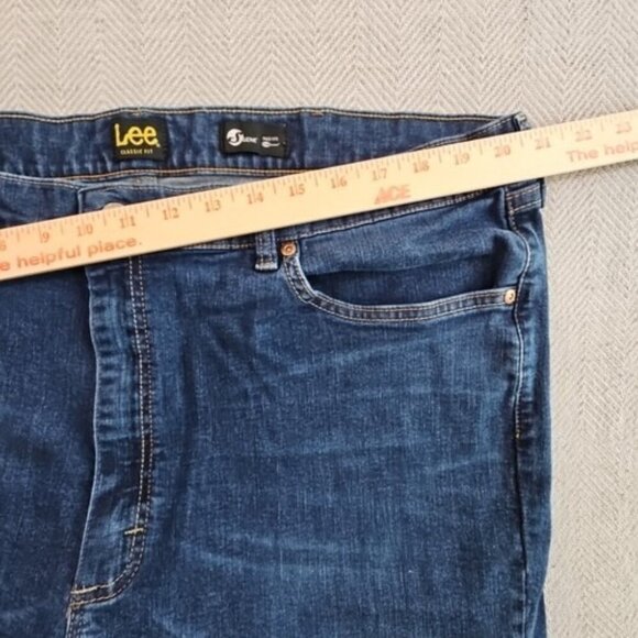 Lee Jeans Men's 42x36 Classic Fit Straight Leg 2006840 Sgene Stretch Fit EUC - Picture 3 of 14
